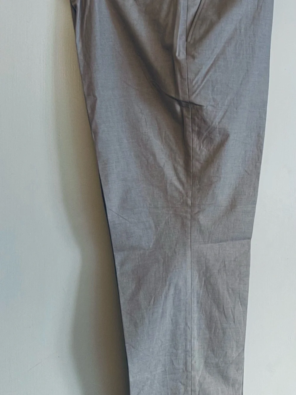 Tommy Hilfiger Mens Modern fit Cotton Solid Dress Pants -Tan - 44W x 30L